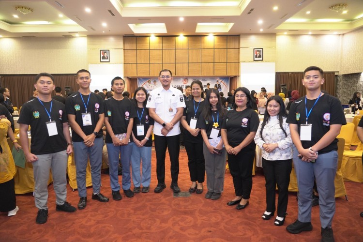 LOMBA DEBAT JENJANG PENDIDIKAN MENENGAH 2026, KADISDIK SUMUT AJAK SISWA ASAH KEMAMPUAN BERPIKIR KRITIS